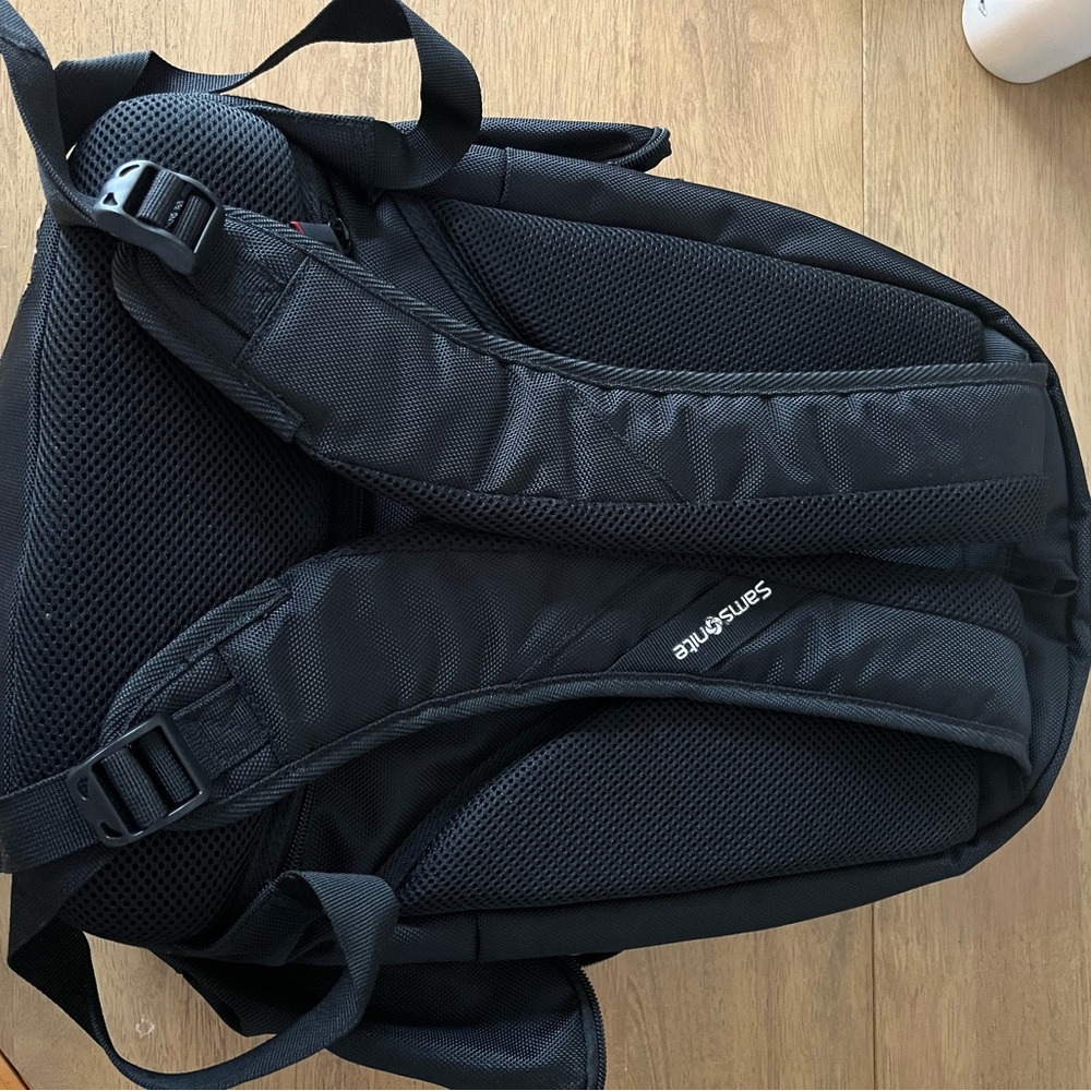 Samsonite backpack - Picture 8 of 9